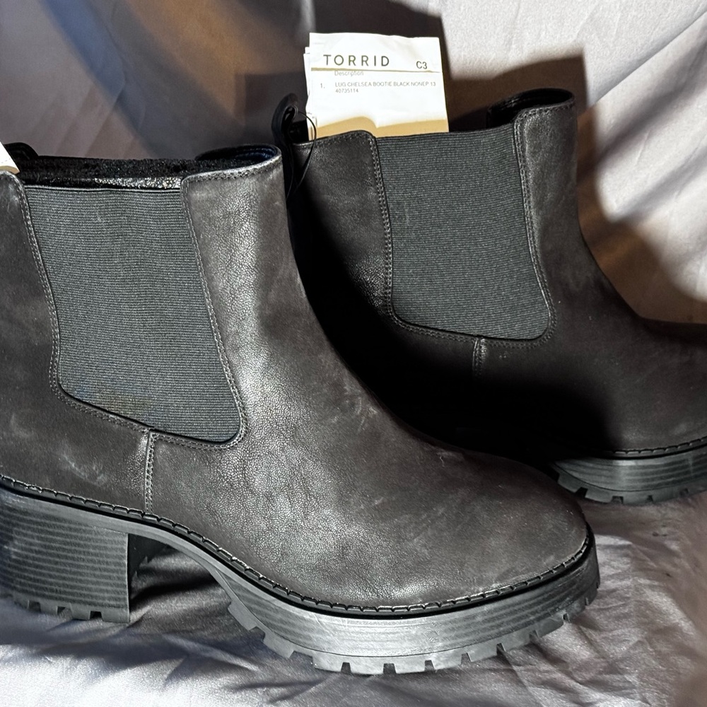 Torrid Black Chunky Heel Ankle Booties